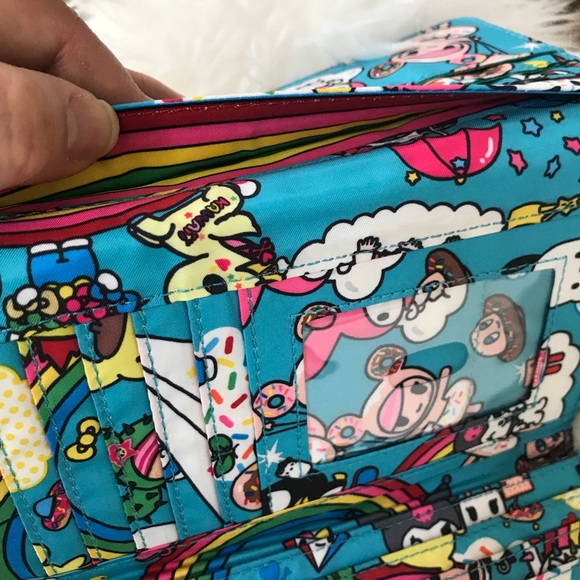 JuJuBe x tokidoki for Hello Sanrio Trifold Wallet - Picture 7 of 7